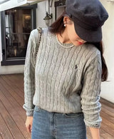 Embroidered pullover sweater, O-neck