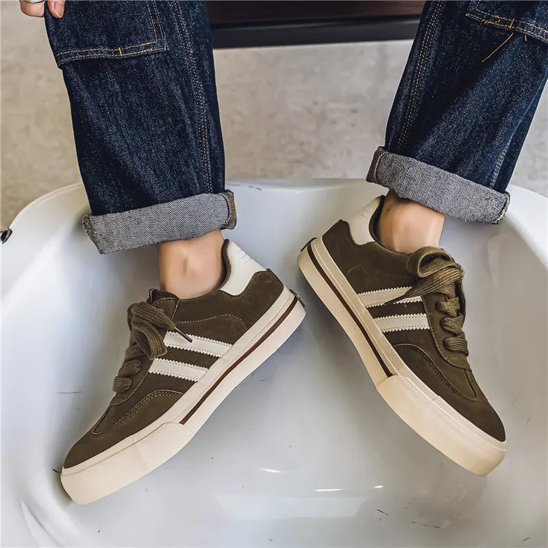 Scarpe da skateboard verdi moda primaverile Scarpe da ginnastica vulcanizzate da uomo Comode scarpe da ginnastica casual piatte basse da uomo zapatillas de hombre