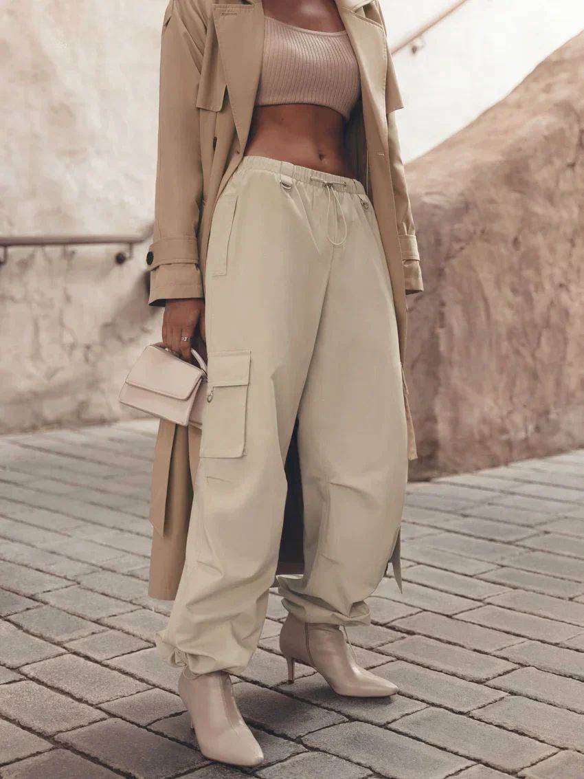 Relaxed Fit Cargo Trousers